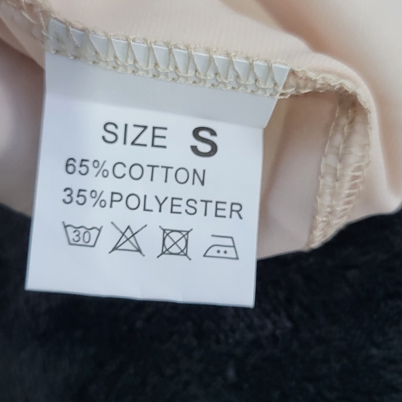 Brand New Aiffelwm forever young dress Size Small - Picture 3 of 7